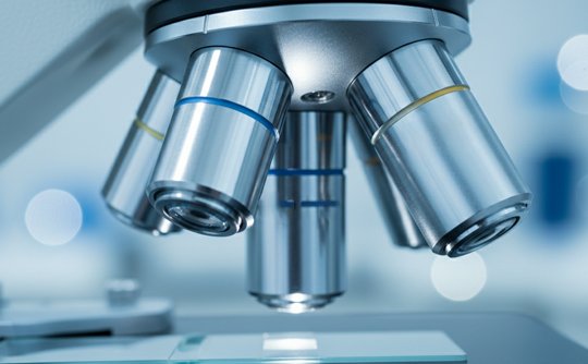 Часть микроскопа для медицинских исследований